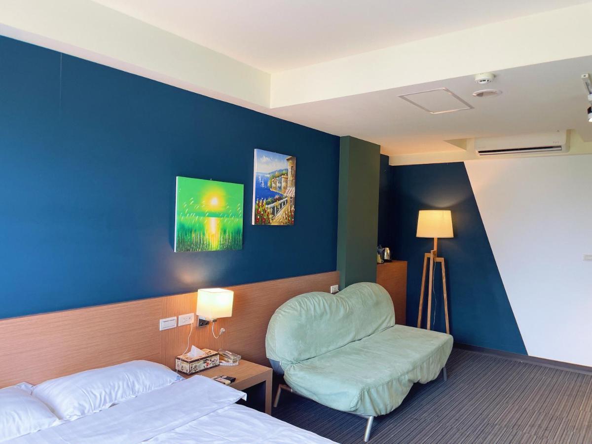 Breeze And Waves Hostel Jinning Εξωτερικό φωτογραφία