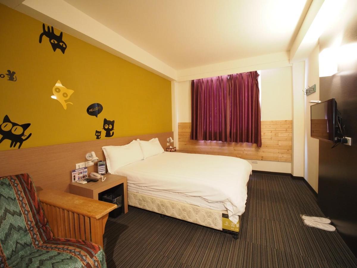 Breeze And Waves Hostel Jinning Εξωτερικό φωτογραφία