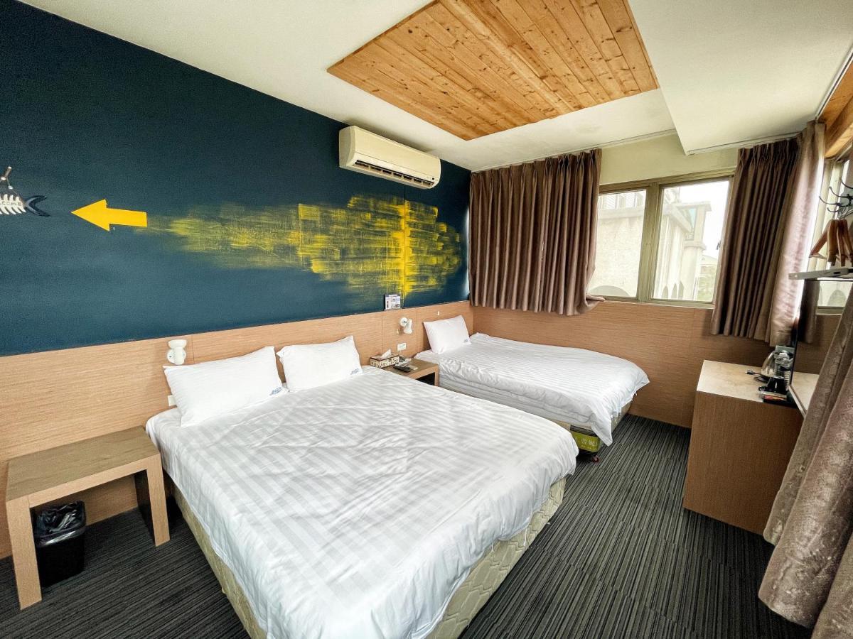 Breeze And Waves Hostel Jinning Εξωτερικό φωτογραφία