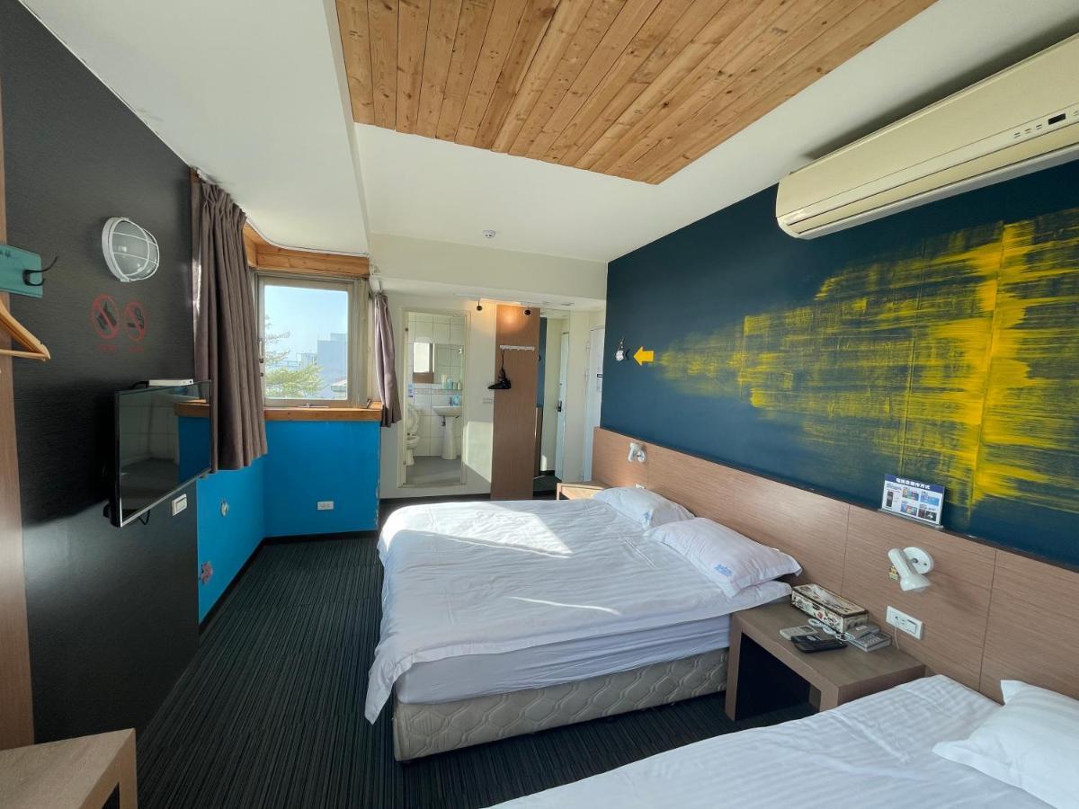 Breeze And Waves Hostel Jinning Εξωτερικό φωτογραφία