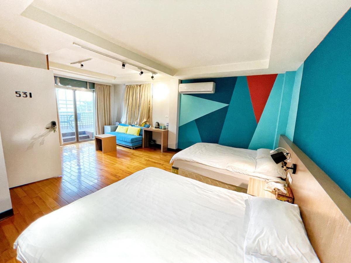 Breeze And Waves Hostel Jinning Εξωτερικό φωτογραφία