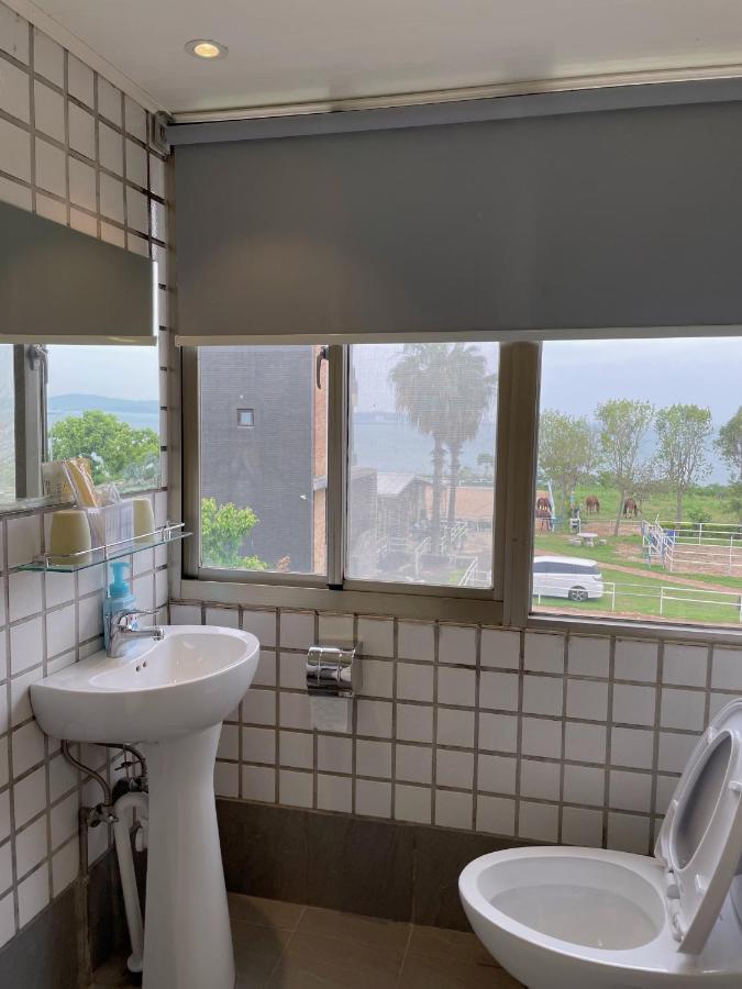 Breeze And Waves Hostel Jinning Εξωτερικό φωτογραφία